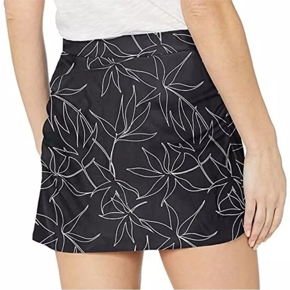Carve Designs Suzanne Swim Beach Skirt South Point Black White Print - Picture 2 of 8